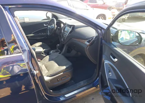 2017 Hyundai Santa Fe Limited Ultimate z USA, uszkodzony, nr VIN KM8SR4HF2HU254923